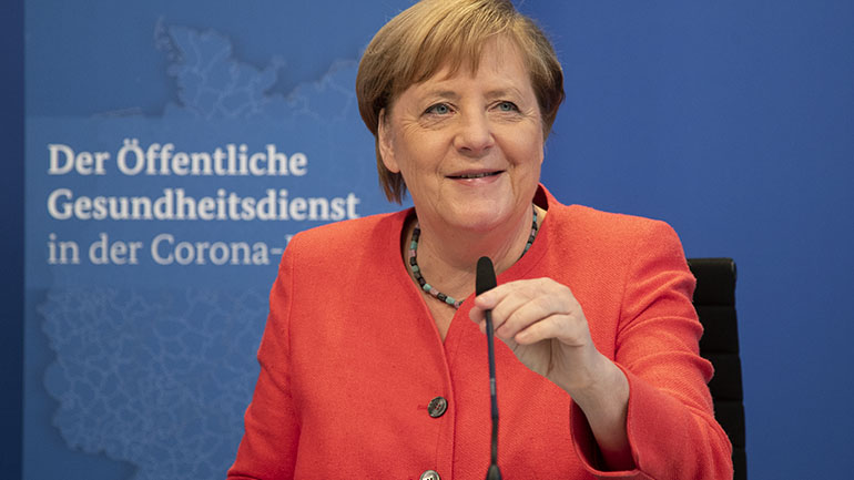 Η Μέρκελ ανακοίνωσε μια γαλλογερμανική πρωτοβουλία για την υποδοχή ανήλικων μεταναστών από τη Μόρια